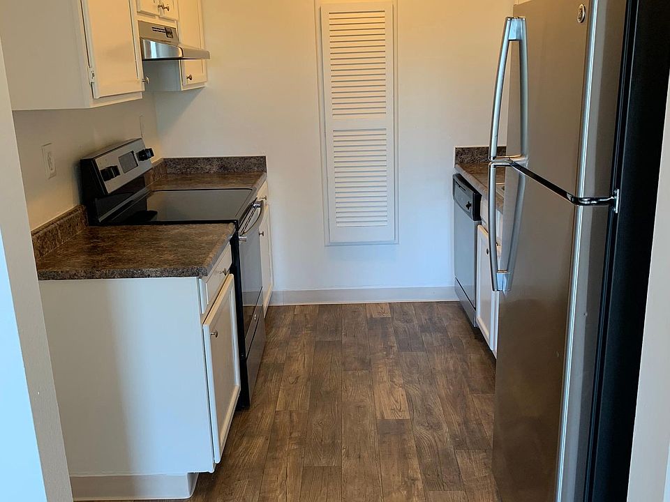 1st image of 781 S Nardo Ave APT O20