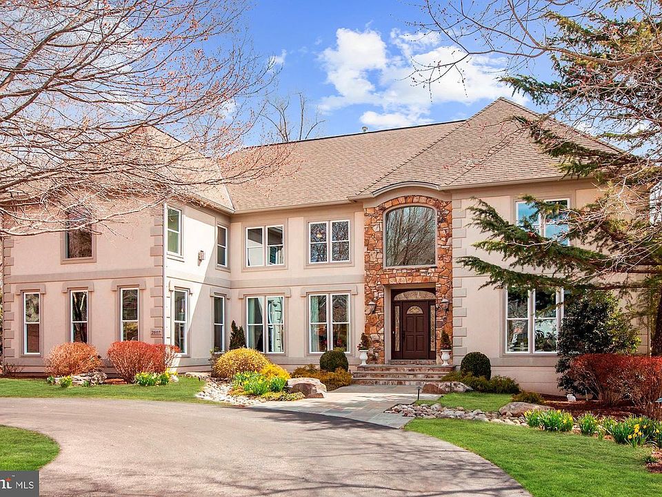 1st image of 2607 Geneva Hill Ct