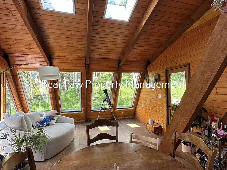 7196 Aspen Meadow Dr — Photo 8