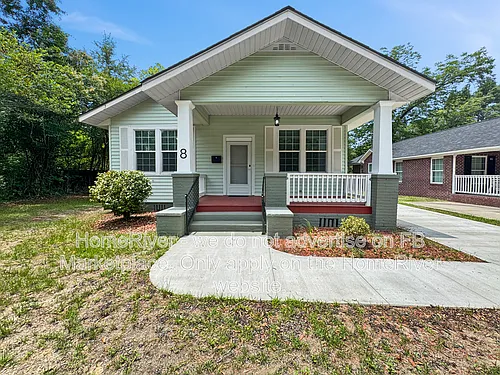 8 Brown St Photo 1