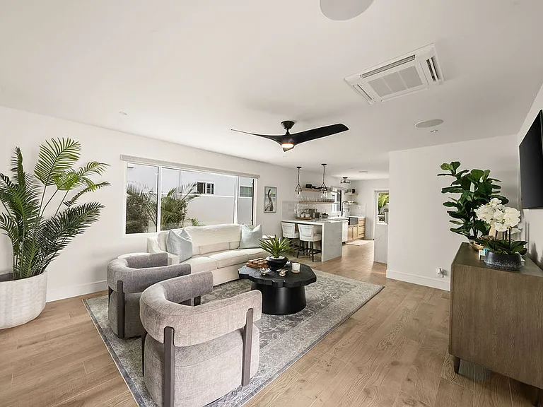 34051 Alcazar Dr — Photo 1