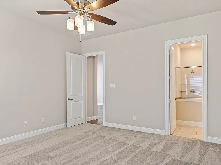 4129 Angelina Dr — Photo 14
