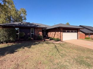 2717 Rolling Hills Ter, Edmond, OK 73012