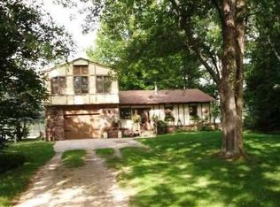 647 Peace Haven St, Gladwin, MI 48624