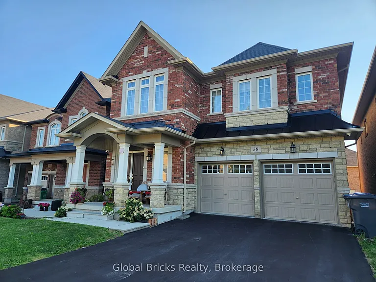38 Monkton Cir — Photo 2