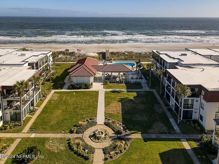 2321 Costa Verde Blvd #201 — Photo 3