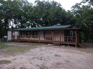138 Loving Ln, Mabank, TX 75156