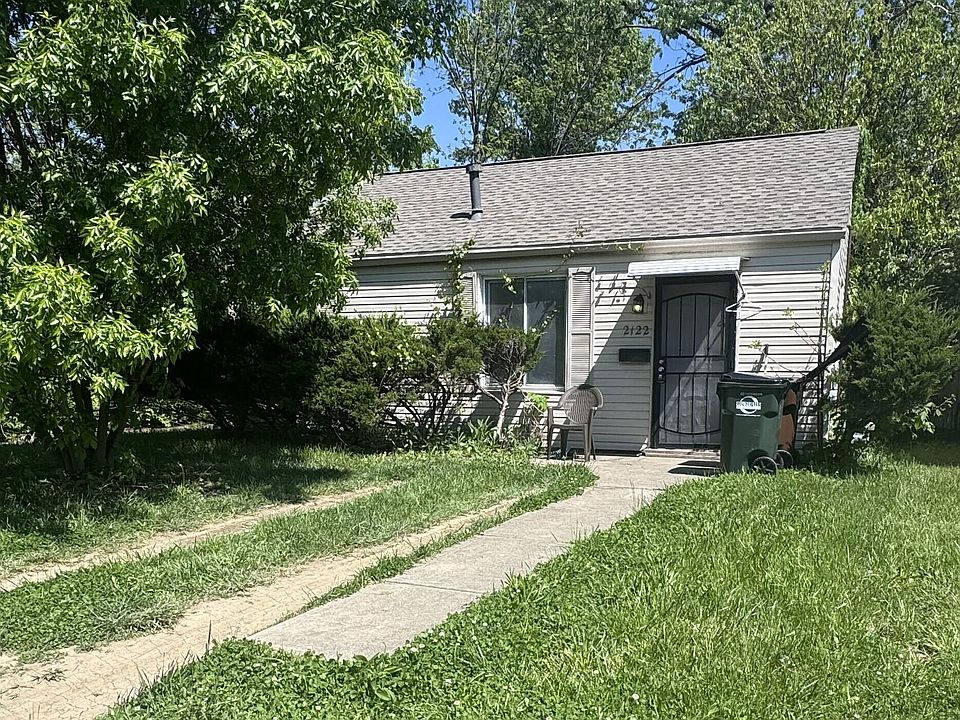 1st image of 2122 Myrtle Ave