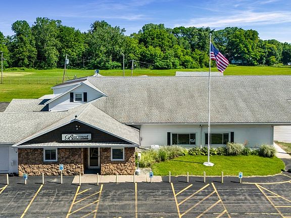 2nd image of 360 Maiden Ln Lot 2