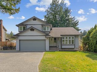 1004 Pia Rd, Squamish, BC V8B0G1