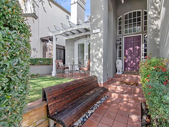 4th image of 6233 Cahalan Ave