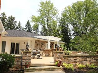 7940 Old Mill Rd, Gates Mills, OH 44040