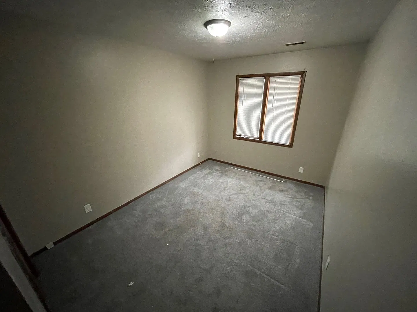 3131 Orchard - (3143) Duplex — Photo 3