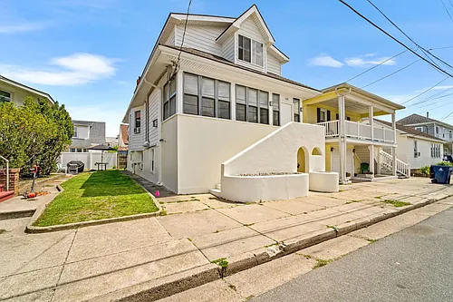 105 N New Haven Ave #2 Photo 1