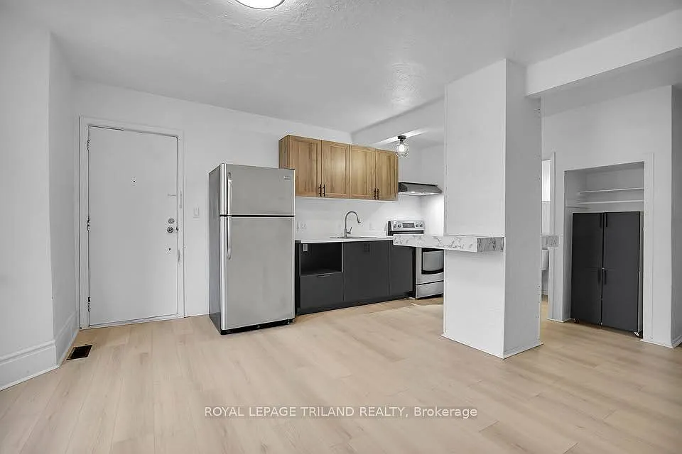 1 bed, $1,300 — Photo 3