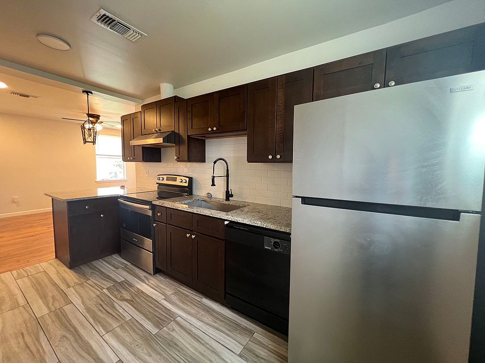1st image of 3513 Cambronne St #1B