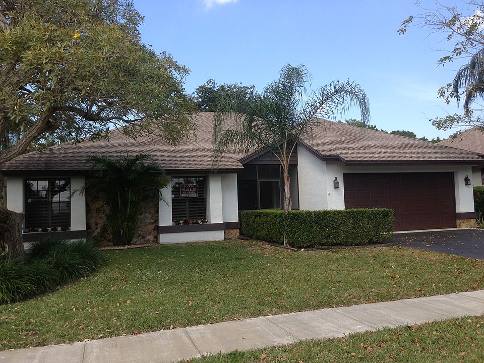 4 bedroom Canal front Pool home...Barrington @ BOCA CHASE