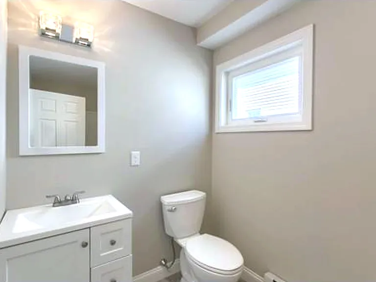 68 Williams Ave — Photo 10