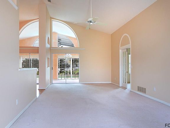 3rd image of 93 Colechester Ln