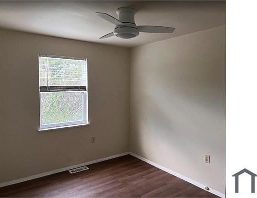 5th image of 3377 Dill Ave