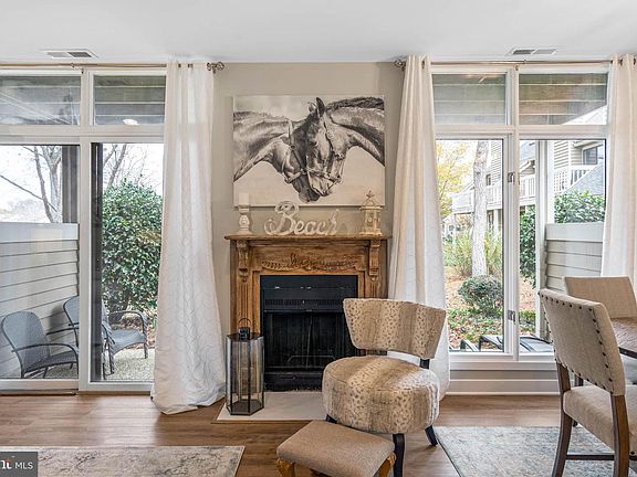 4th image of 20884 Spring Lake Dr Unit 316