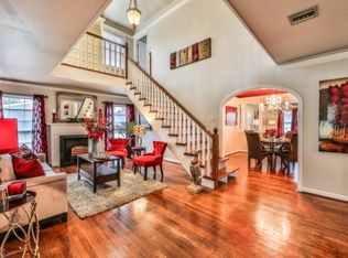 208 W 34th St, Houston, TX 77018
