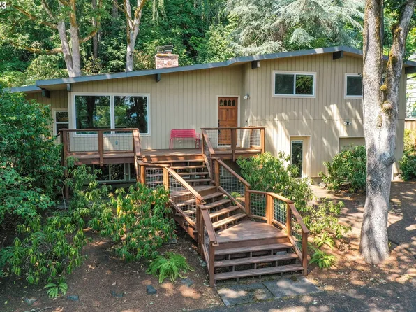 2280 Floral Hill Dr, Eugene, OR 97403
