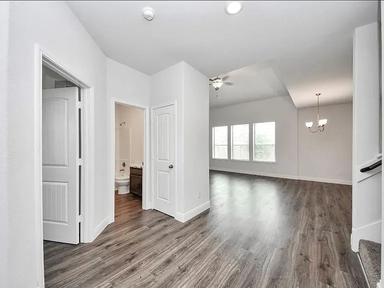 7638 Nevaeh Crest Path — Photo 5