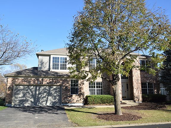2nd image of 529 Camargo Club Dr