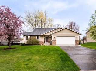 8352 168th St W, Lakeville, MN 55044