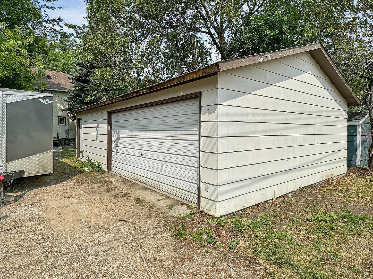 3 bed, 1352 sqft, $1,875 — Photo 4