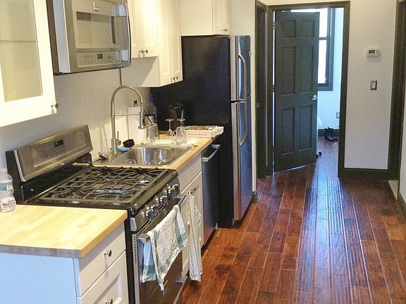 5th image of 173 Troutman St #2A