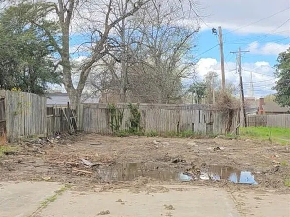 1011 Herrin St, Clarksdale, MS 38614