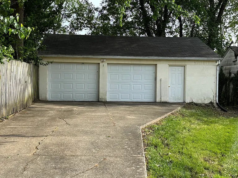 332 Inverness Ave — Photo 13