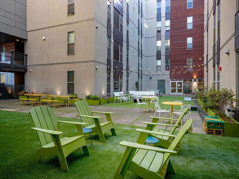 Courtyard A 9