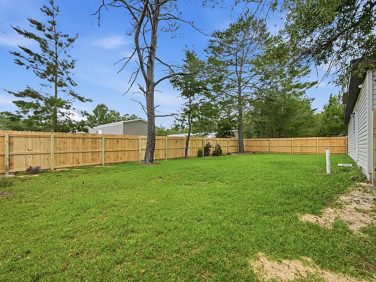 254 E Iris Ln — Photo 36