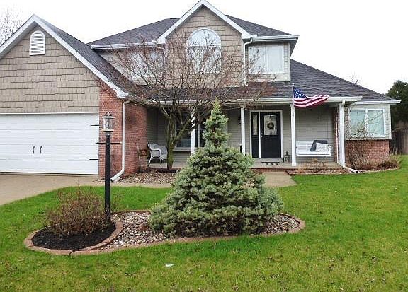 2nd image of 501 N Ash Dr