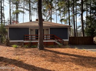 2505 Longleaf Dr SW, Pinehurst, NC 28374