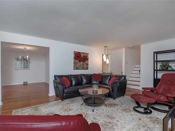 5th image of 9326 Northgate Dr
