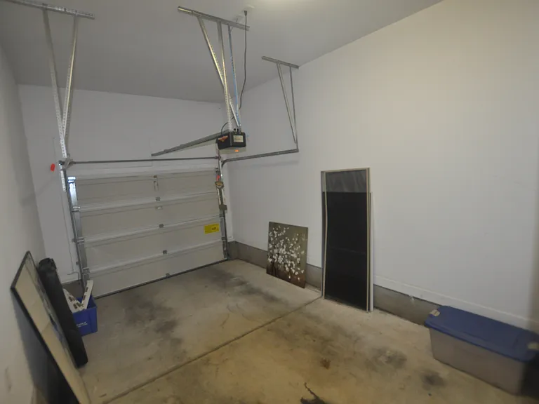 206 Charleston Ln — Photo 19