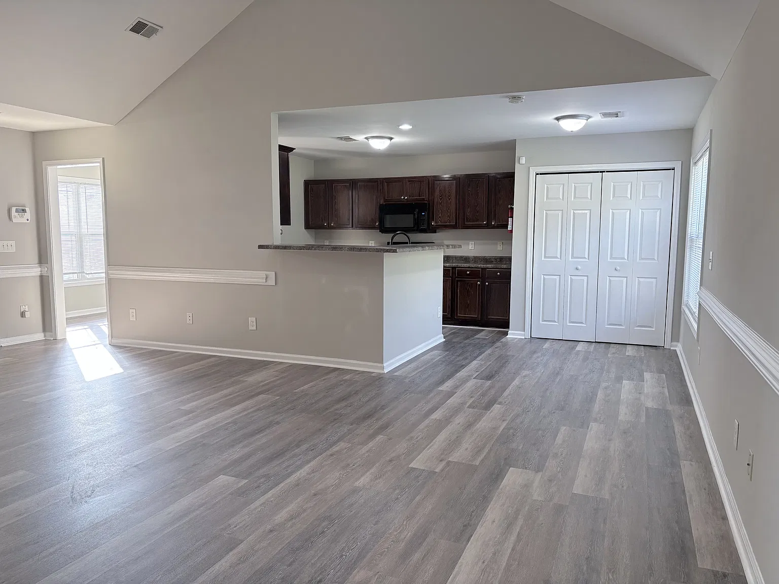 843 Mollhoff Court - 1 — Photo 4