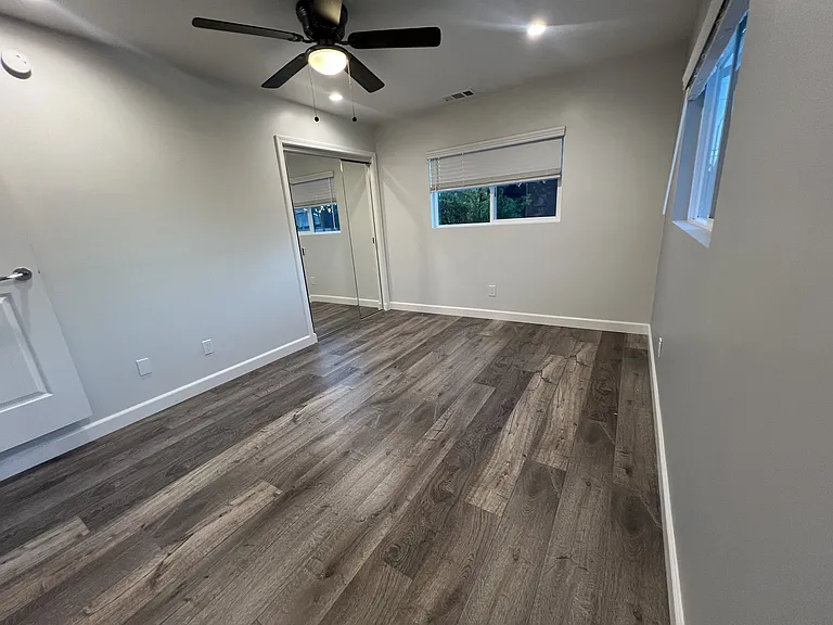36088 Mission Blvd — Photo 11