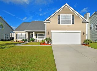 586 Ivy Cir, Charleston, SC 29414