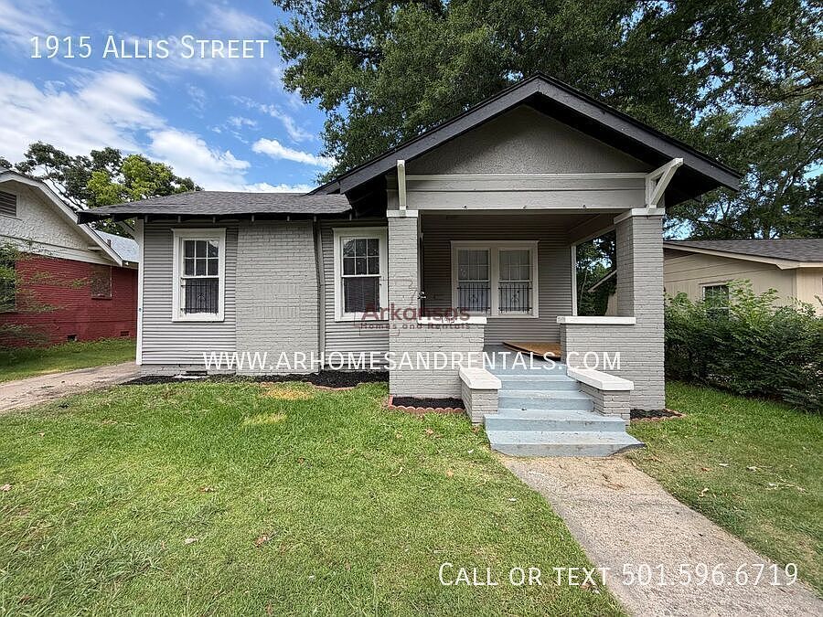 1st image of 1915 Allis St