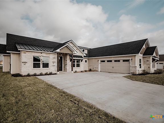 3rd image of 570 Dayspring Dr