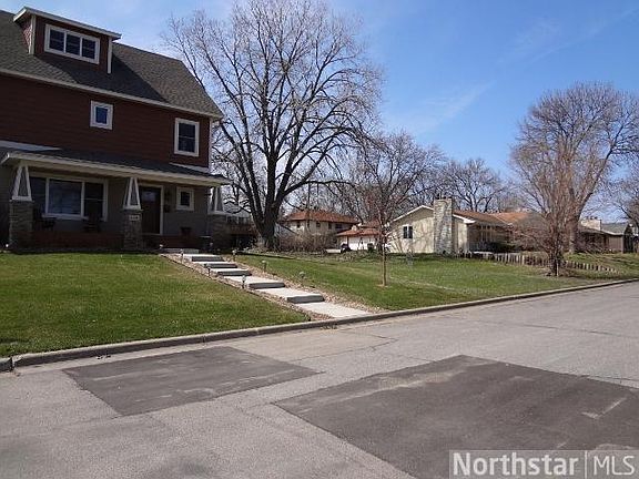 2nd image of 4530 Regent Ave N