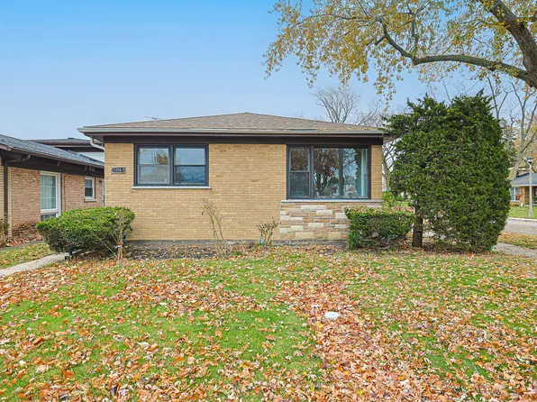 7501 E Prairie Rd, Skokie, IL 60076