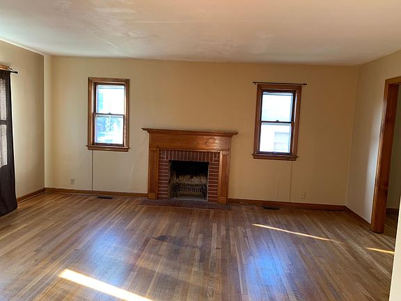 3rd image of 551 Haskins Dr