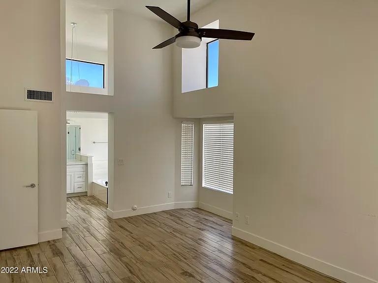 9135 N 101st Way — Photo 8