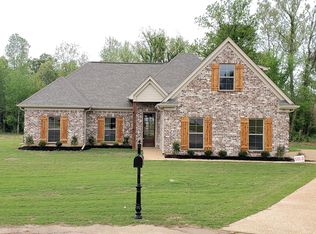 97 Rocky Creek Cv, Senatobia, MS 38668
